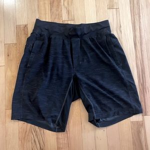 Lululemon 7” Short, Size S